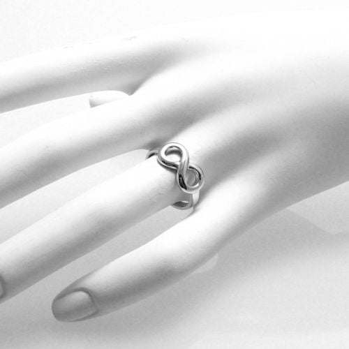 Graceful yet modern, a symbol of eternal connection. Natural Sterling. Wholesale Sterling Silver Rings. On hand.