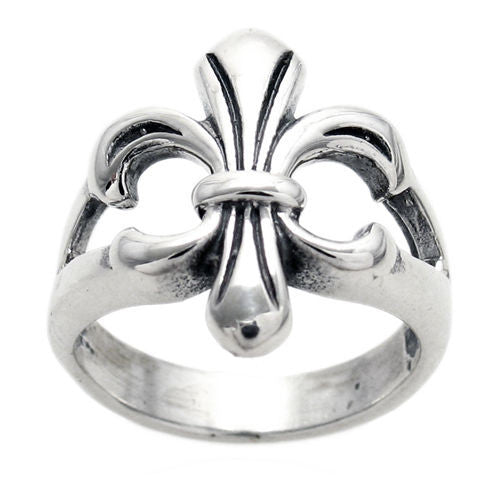 Beautiful rendition of the traditional French Fleur-de-Lis. Wholesale Sterling Silver Rings. Front view.