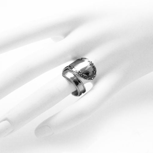 Stunning contrast in dark and light reveal a sublime beauty. Wholesale Sterling Silver Rings. On hand.