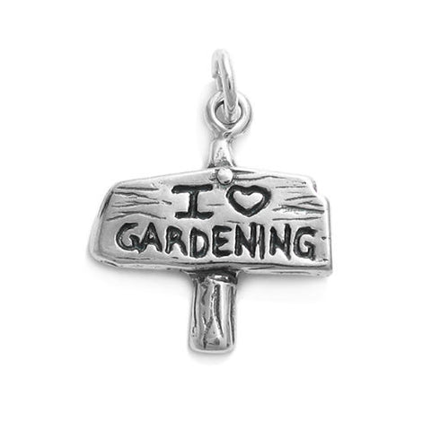 "I ❤ Gardening" on Sign Post Charm. Sterling Silver