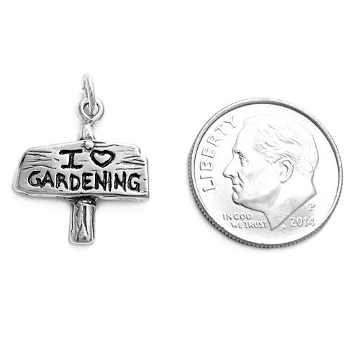 "I ❤ Gardening" on Sign Post Charm. Sterling Silver