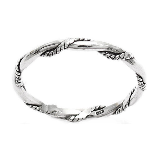Band ring with a rope twisted around it for accent. Wholesale Sterling Silver Rings.