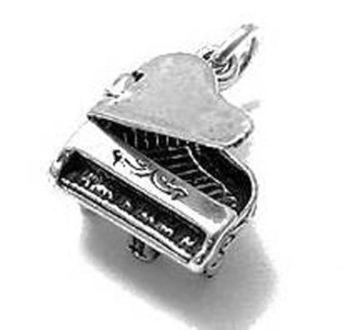 Grand Piano Charm in 3D. Sterling Silver