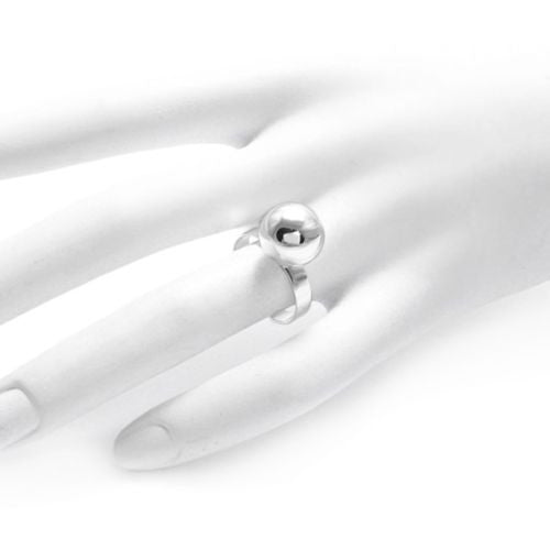 Simple and dignified polished ball ring in sterling silver. Wholesale Sterling Silver Ring. Main photo. On hand.