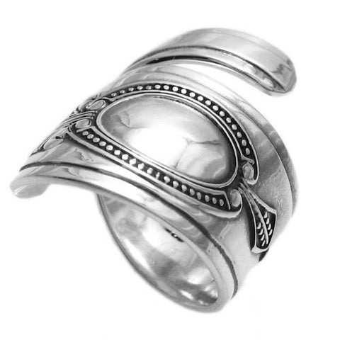 Beautifully and exquisitely detailed spoon ring in a floral motif. Wholesale Sterling Silver Rings. Main photo.