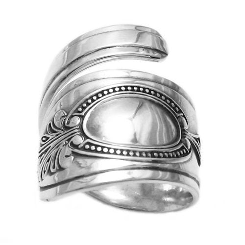Beautifully and exquisitely detailed spoon ring in a floral motif. Wholesale Sterling Silver Rings. Front view.